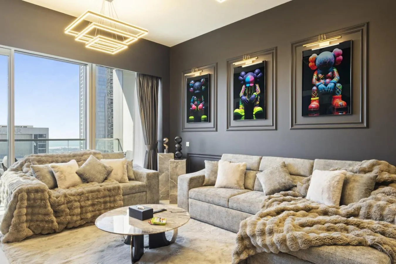 Luxury 1-Bedroom, High-Floor, Skyline Views Dubai